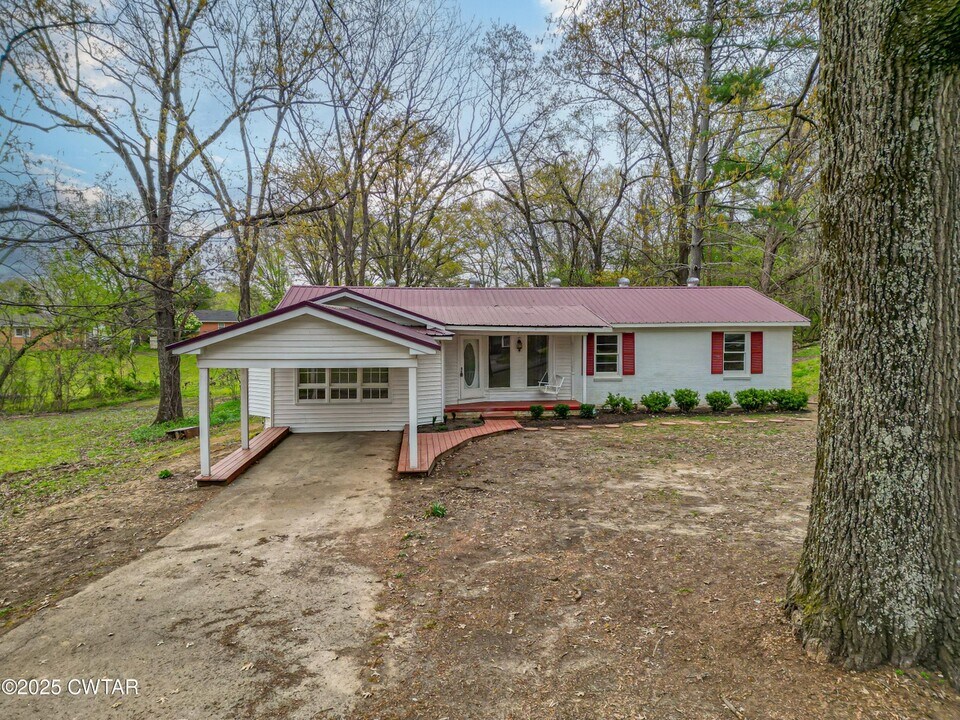211 Beth Dr in Gadsden, TN - Building Photo