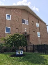 Rutgers Court Apartments in Belleville, NJ - Foto de edificio - Building Photo