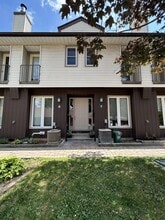 119 Mountainview Rd N in Halton Hills, ON - Building Photo - Building Photo