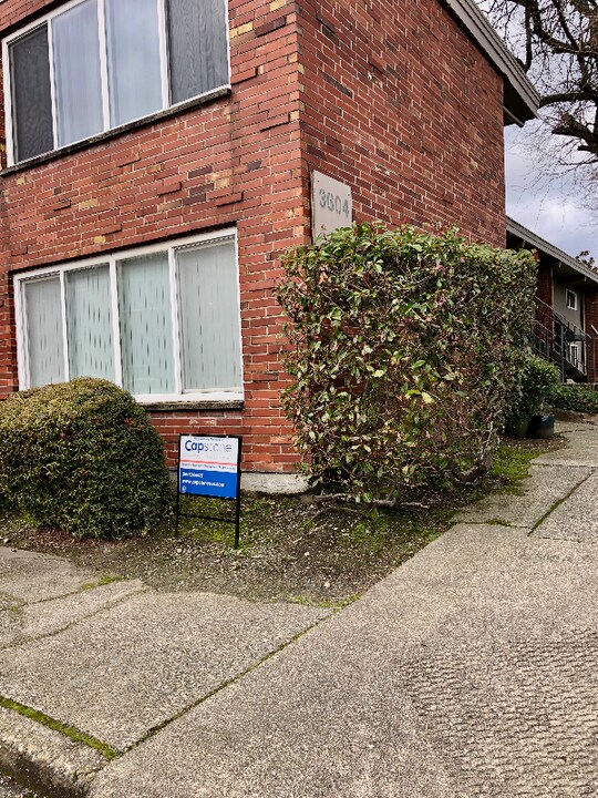 3604 NE 73rd Pl in Seattle, WA - Foto de edificio