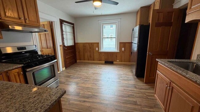 108 Parsons St, Unit 1