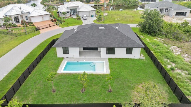 14943 Wichita Rd in Port Charlotte, FL - Building Photo - Building Photo
