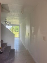 927 Washington Palm Loop in Davenport, FL - Building Photo - Building Photo