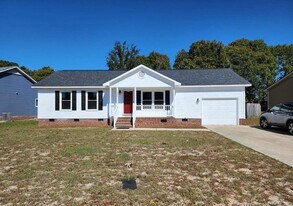 3550 Lubbock Dr in Hope Mills, NC - Building Photo