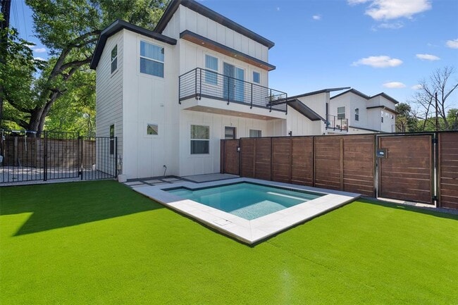 property at 3919 E 16th St