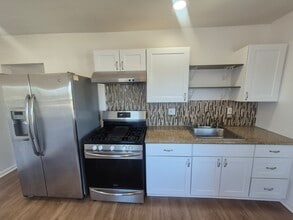 1428 78th Ave, Unit 3 in Oakland, CA - Foto de edificio - Building Photo