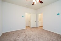 10470 Sweetwater Creek Dr photo'