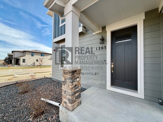 1203 Bon Homme Richard Dr in Fort Collins, CO - Building Photo - Building Photo