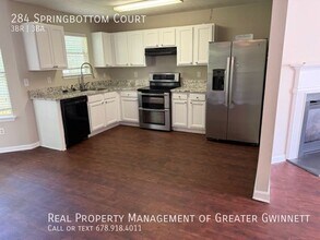 284 Springbottom Ct SE in Lawrenceville, GA - Building Photo - Building Photo