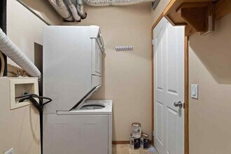 7 Crystal Ridge Cove in Strathmore, AB - Building Photo - Building Photo