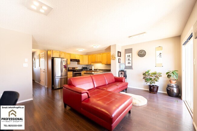 1863 119 St SW in Edmonton, AB - Building Photo - Building Photo