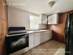 4603 N 18th St in Tampa, FL - Foto de edificio - Building Photo