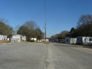 1225 N Eufaula Ave in Eufaula, AL - Building Photo