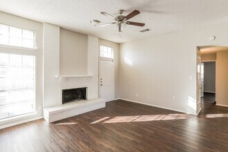 410 Wellington Dr in Mesquite, TX - Building Photo - Building Photo