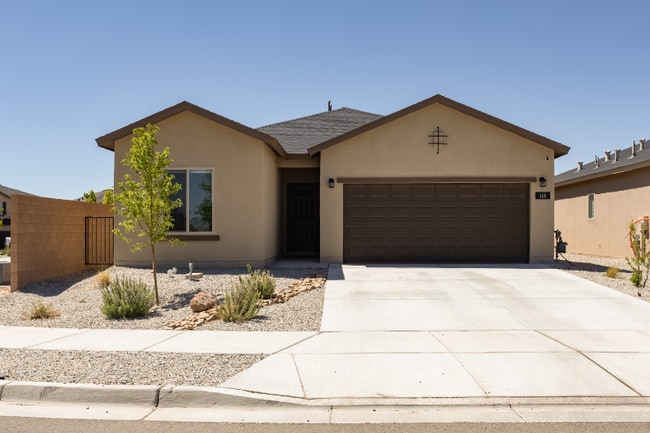 118 Spectrum Ave SW