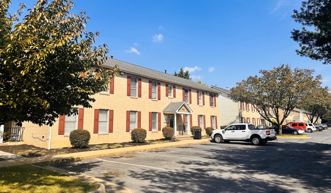 Brookfield Corporate Apartments in Winchester, VA - Foto de edificio - Building Photo