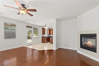 2831 Dunnottar Ave in Henderson, NV - Building Photo - Building Photo