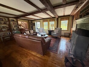 28 Dugway Rd in Salisbury, CT - Building Photo - Building Photo