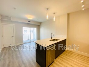 191 Hollywood Rd S in Kelowna, BC - Building Photo - Building Photo