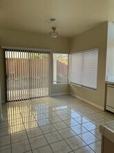 551 Chelsea Way in Corona, CA - Building Photo - Building Photo