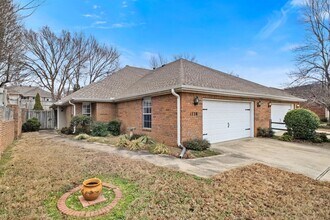 1770 Pointer Ln in Fayetteville, AR - Building Photo - Building Photo