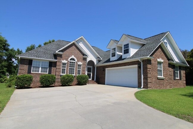 property at 1820 Moorhill Estate Dr