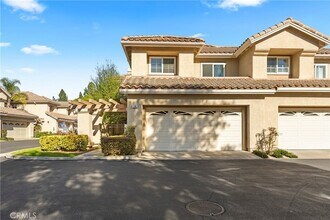 134 Encantado Canyon in Rancho Santa Margarita, CA - Foto de edificio - Building Photo