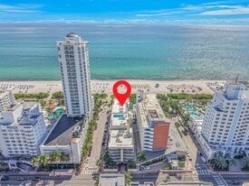 4141 Collins Ave, Unit 201 in Miami Beach, FL - Building Photo