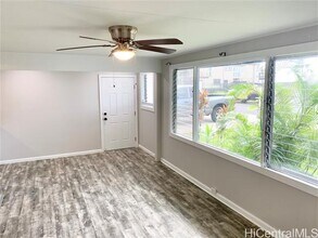 68-226-226 Au St in Waialua, HI - Building Photo - Building Photo