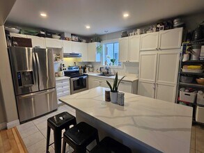 121 Dalgleish Ave in Kingston, ON - Building Photo - Building Photo