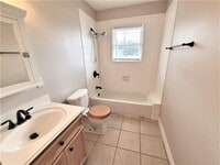 5009 N Main St photo'