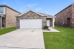 6018 Mojave Dr in Heath, TX - Building Photo