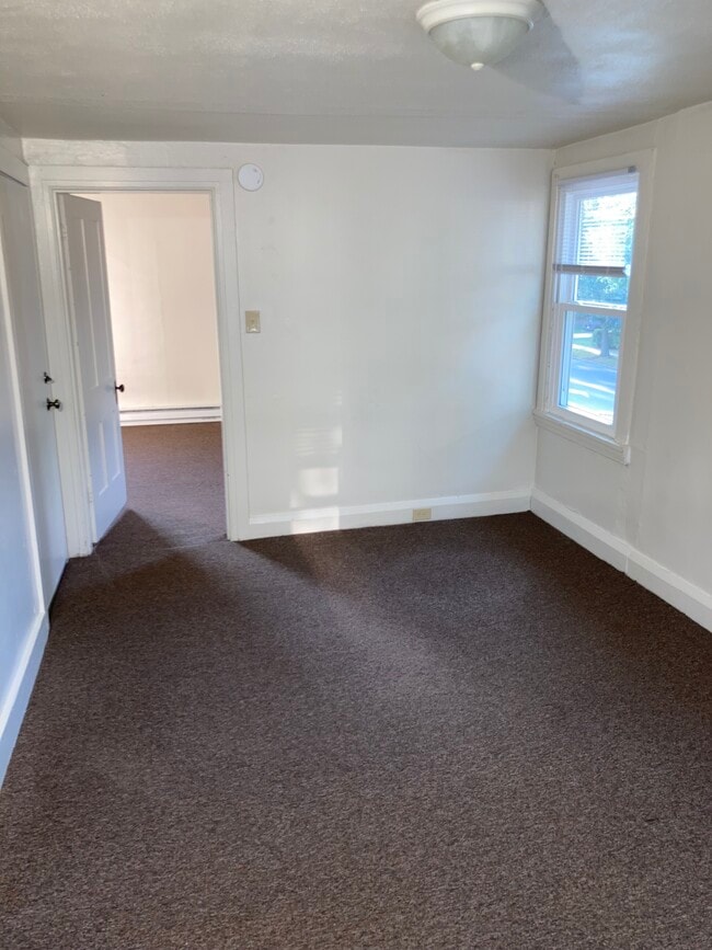 600 Broad St, Unit 2