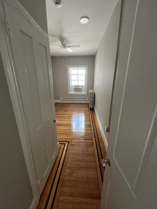 1826 Spruce St in Philadelphia, PA - Building Photo - Building Photo