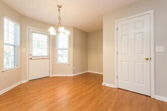 126 Springbottom Dr SE in Lawrenceville, GA - Building Photo - Building Photo