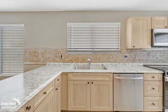 24817 N 36th Dr in Glendale, AZ - Building Photo - Building Photo