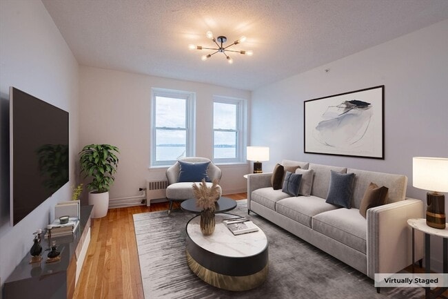 property at 285 Lynn Shore Dr