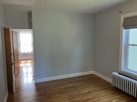 343 Beacon St, Unit #2 in Somerville, MA - Foto de edificio - Building Photo