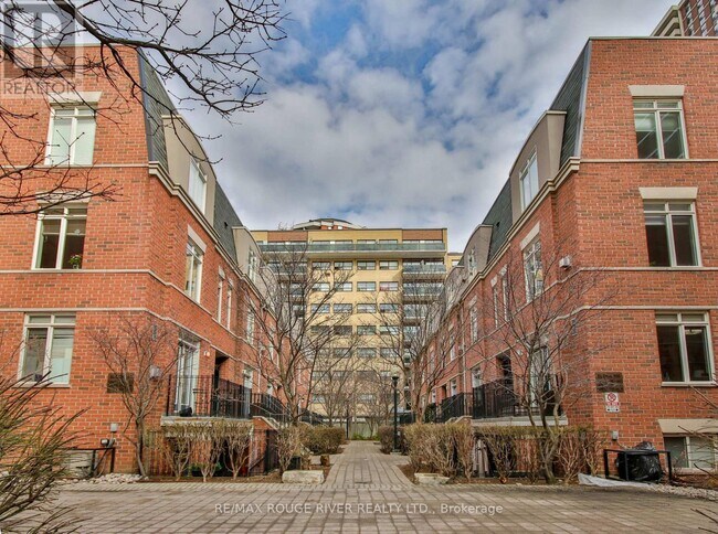 property at 415-415 Jarvis St