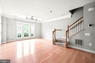 2263 Oberlin Dr in Leesylvania, VA - Building Photo - Building Photo