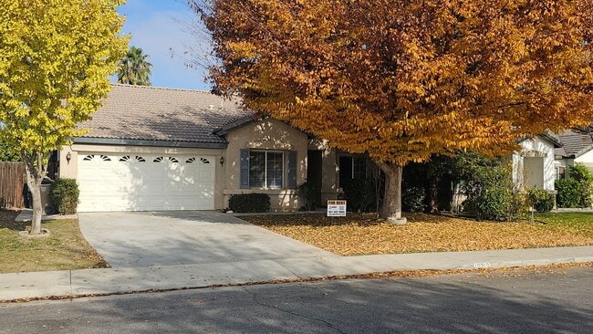 property at 10310 Starlight Peak Dr