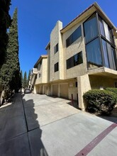 16801 Moody Cir in Huntington Beach, CA - Building Photo - Building Photo