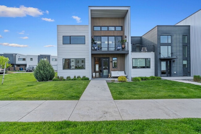 property at 3866 Blondie St