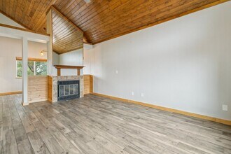 15216 Paddington Cir in Colorado Springs, CO - Building Photo - Building Photo