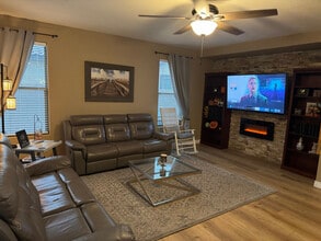 6869 S Onyx Dr in Chandler, AZ - Foto de edificio - Building Photo