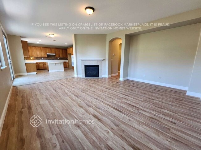 5205 Blossom Ranch Dr in Elk Grove, CA - Building Photo - Building Photo