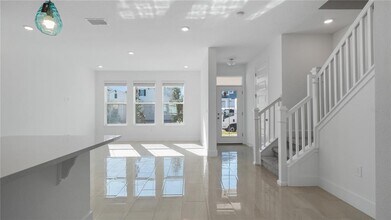 15318 Lebeau Lp in Winter Garden, FL - Building Photo - Building Photo