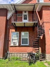 252 John St N in Arnprior, ON - Building Photo - Building Photo