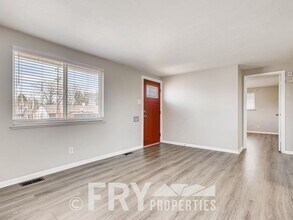1990 S Dexter St in Denver, CO - Building Photo - Building Photo