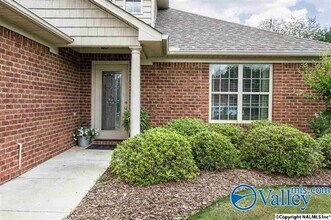 154 Autumn Branch Dr in Madison, AL - Building Photo - Building Photo